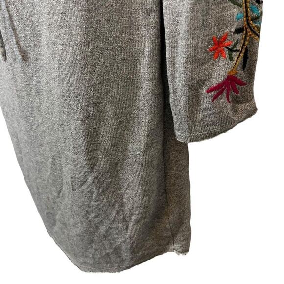 Anthropologie Dolan Port Maria Embroidered T-Shirt Mini Knit Gray Dress sz S - Picture 9 of 16